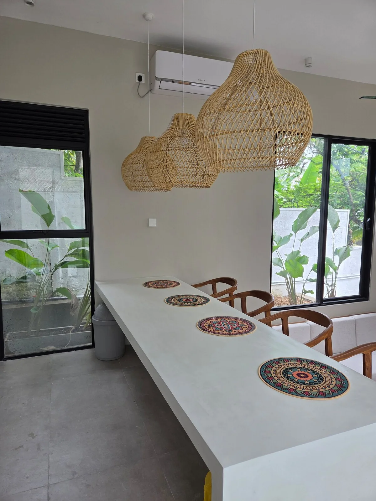 Villa 115 — Dining area · 3